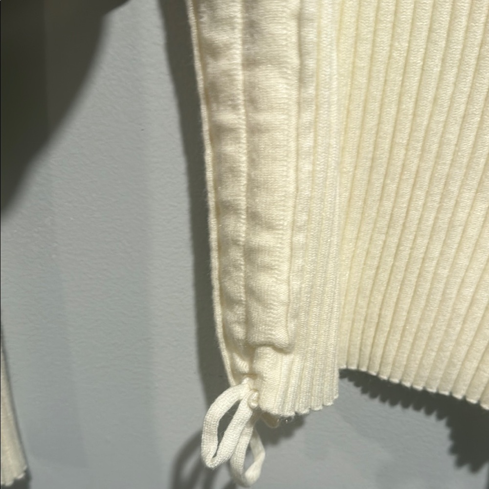Women's Cream Ribbed Top - Picture 4 of 7